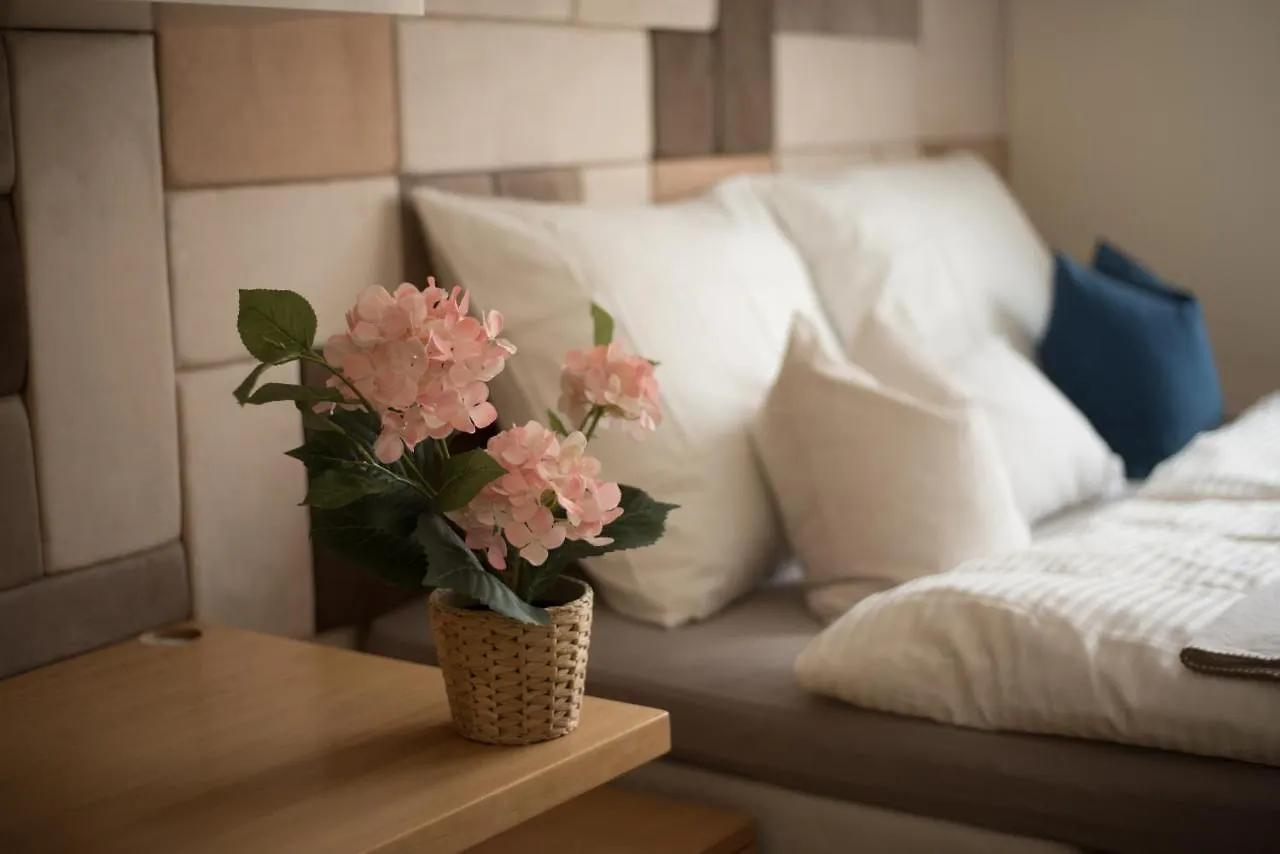 Augarten Premium Apartment Vienna 0*,  Austria
